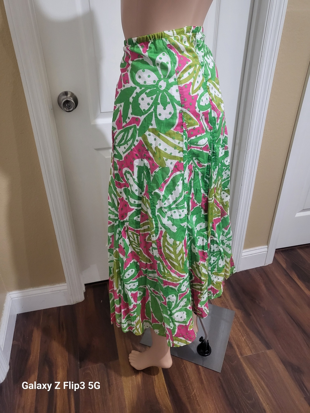Vintage Designer Collection Tropical Floral Skirt - Bright Pink & Green Skirt - Picture 5 of 12